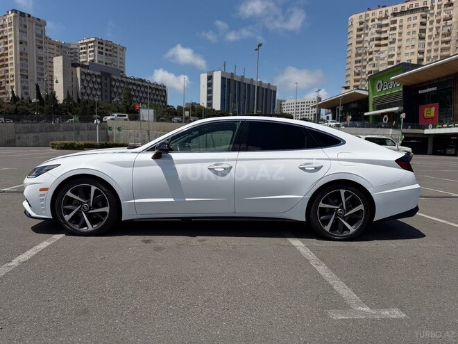 Hyundai Sonata-8