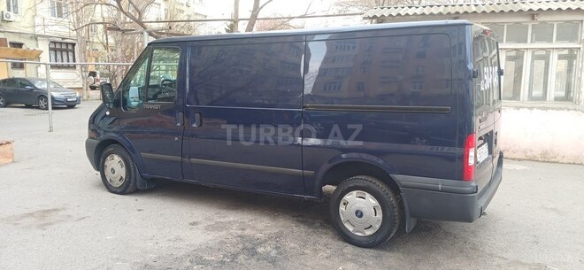 Ford Transit-2