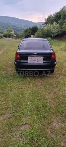 Opel Astra-3