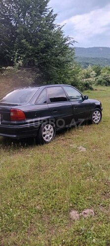 Opel Astra-4