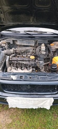 Opel Astra-11