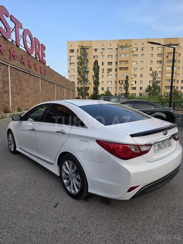 Hyundai Sonata-7