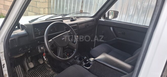 LADA (VAZ) Niva-4