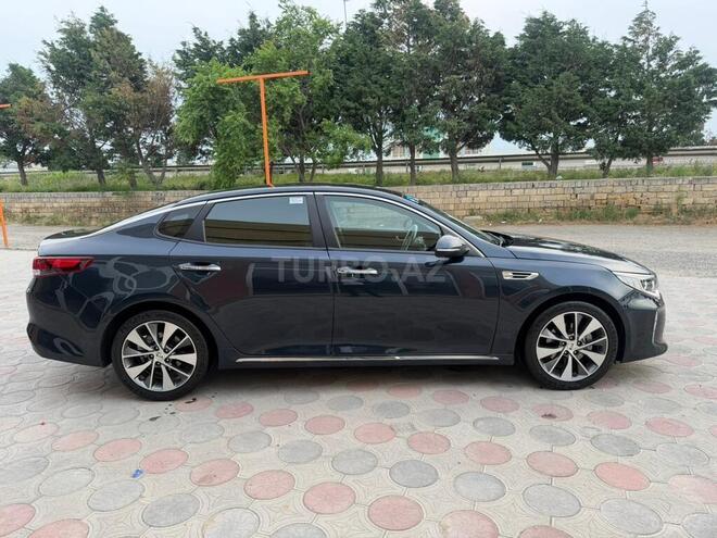 Kia K5-7