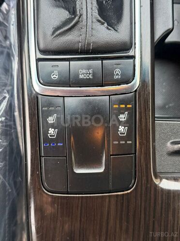 Kia K5-15