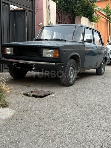 LADA (VAZ) 2107-1