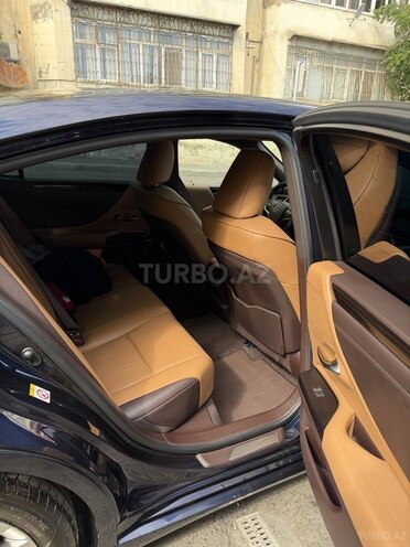 Lexus ES 250-7