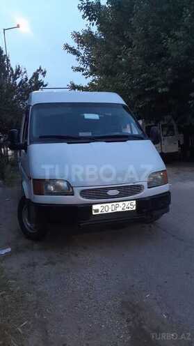 Ford Transit-3