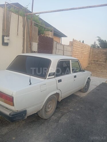 LADA (VAZ) 2107-5