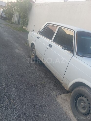 LADA (VAZ) 2107-4