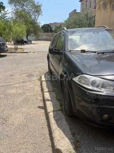 Renault Megane-2