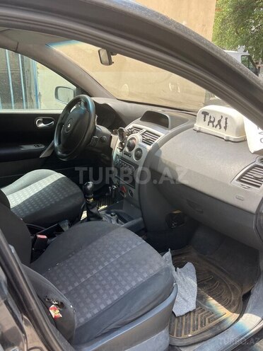 Renault Megane-7