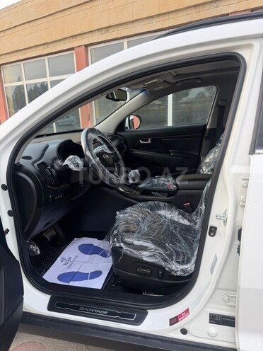 Kia Sportage-13
