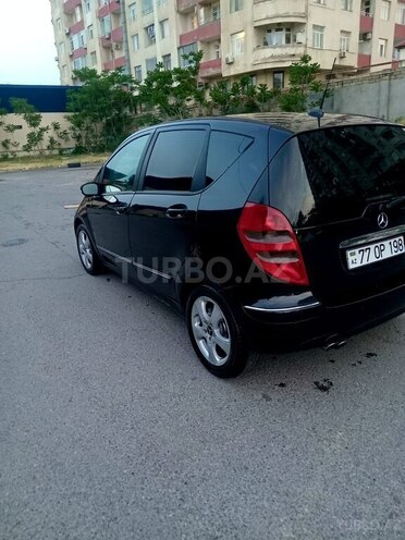 Mercedes A 180-4