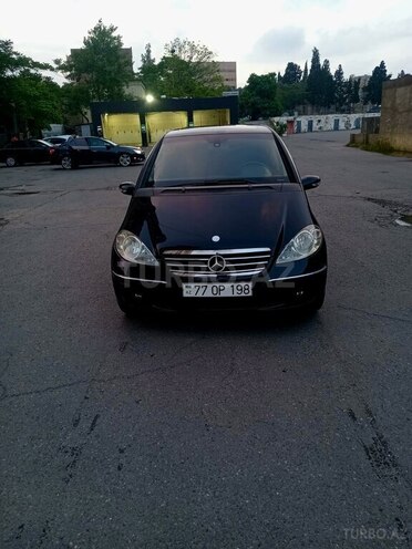 Mercedes A 180-1