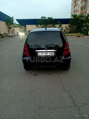 Mercedes A 180-7
