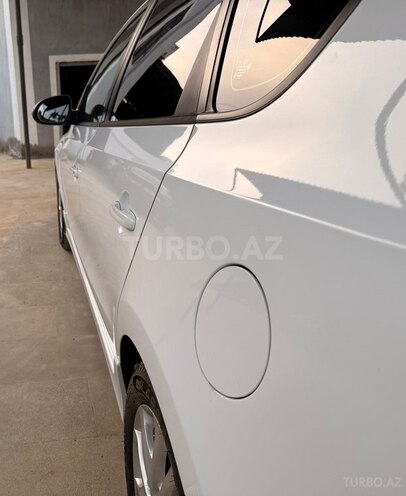 Hyundai i30-7