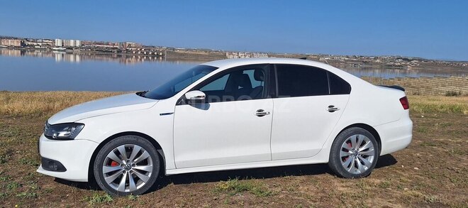 Volkswagen Jetta-3