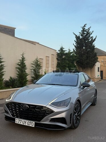 Hyundai Sonata-1