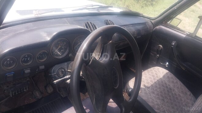 LADA (VAZ) 2106-3