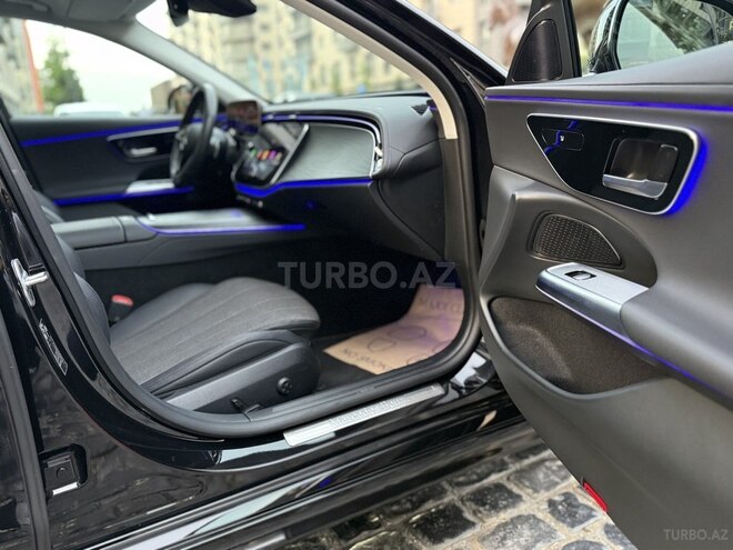 Mercedes E 220 d-20