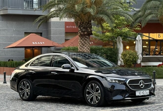Mercedes E 220 d-14