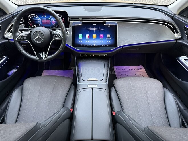Mercedes E 220 d-17