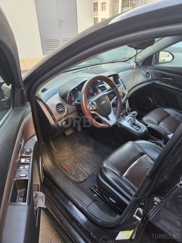 Chevrolet Cruze-6