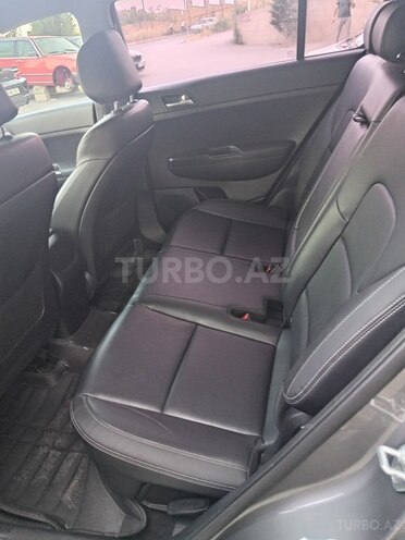 Kia Sportage-11