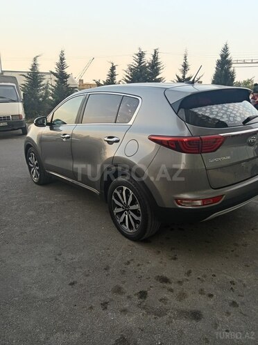 Kia Sportage-8