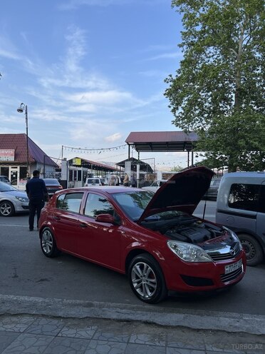 Opel Astra-2
