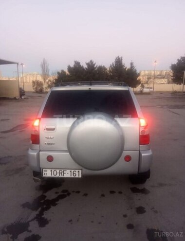 Chery Tiggo (T11)-2