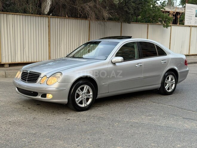 Mercedes E 320-4
