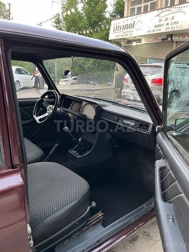 LADA (VAZ) 2107-8
