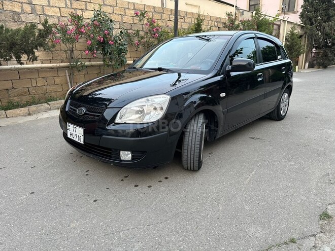 Kia Rio-2