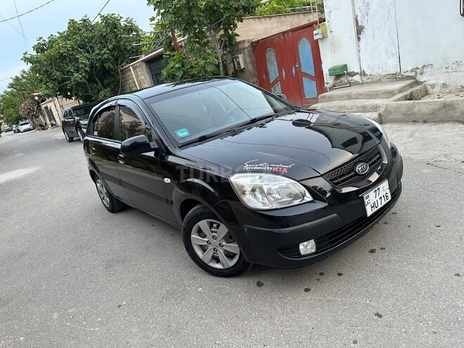 Kia Rio-3