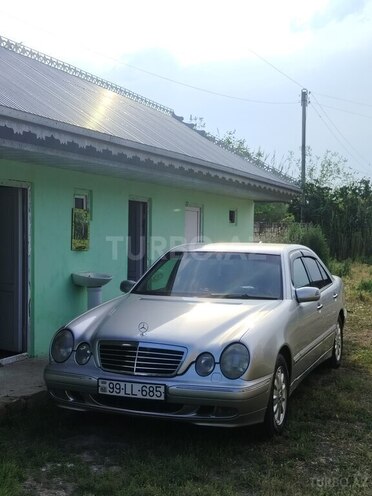 Mercedes E 280-14