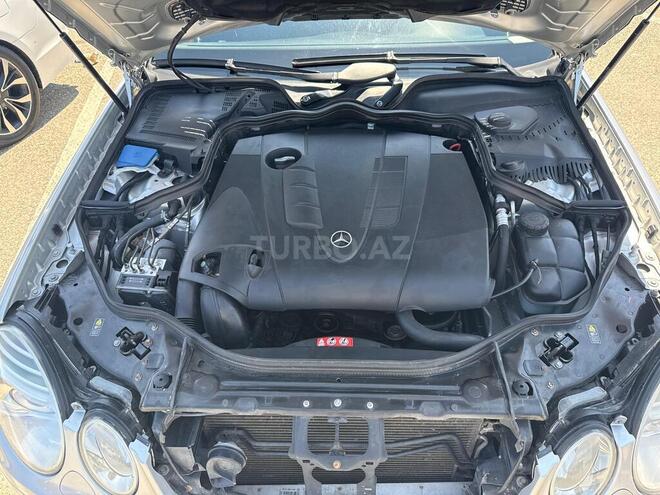 Mercedes E 220-9