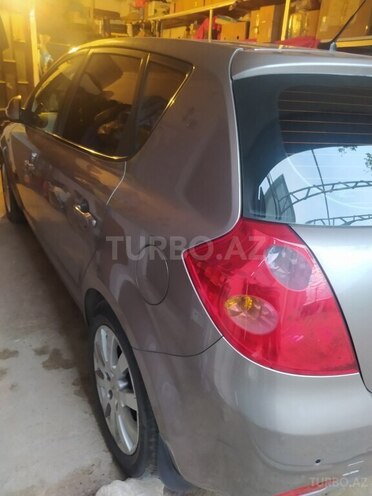 Kia Ceed-7