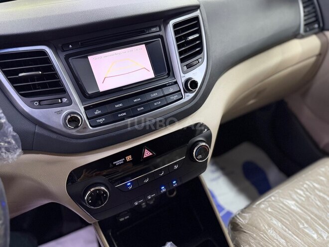 Hyundai Tucson-10