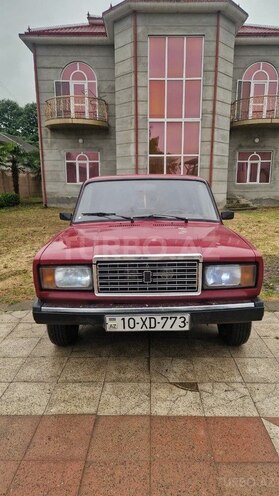 LADA (VAZ) 2107-1