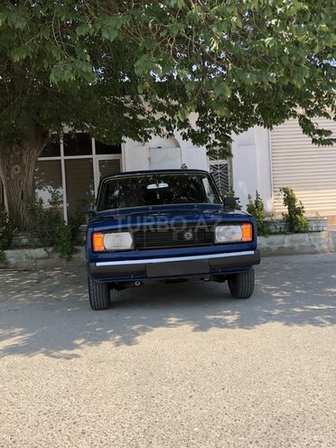 LADA (VAZ) 2107-1