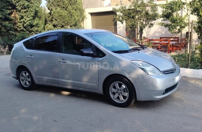 Toyota Prius-6