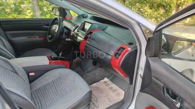 Toyota Prius-15