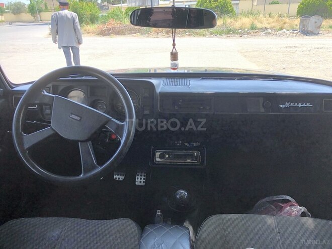 LADA (VAZ) 2107-2