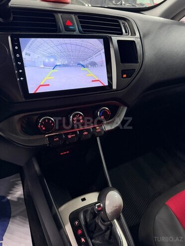 Kia Rio-19