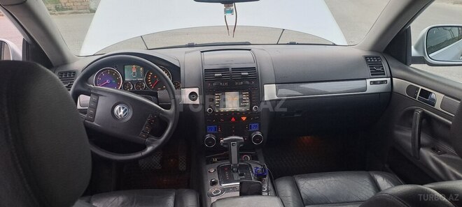 Volkswagen Touareg-5