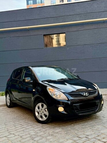Hyundai i20-6