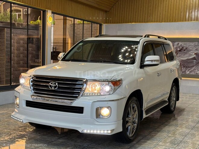 Toyota Land Cruiser-4