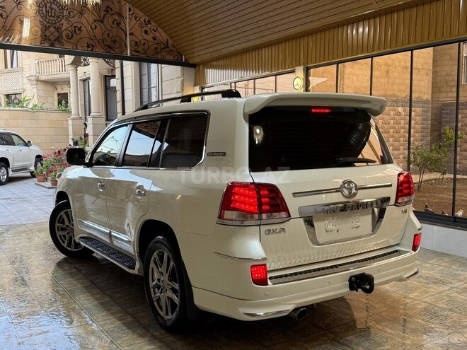 Toyota Land Cruiser-11